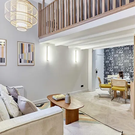 Superb 3-bedroom Flat Near The Moulin Rouge And Montmartre Appartamento