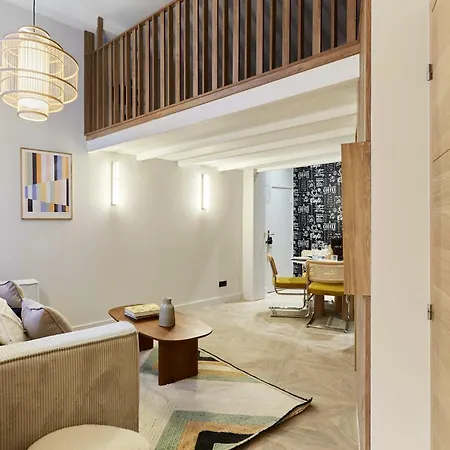 Superb 3-bedroom Flat Near The Moulin Rouge And Montmartre *