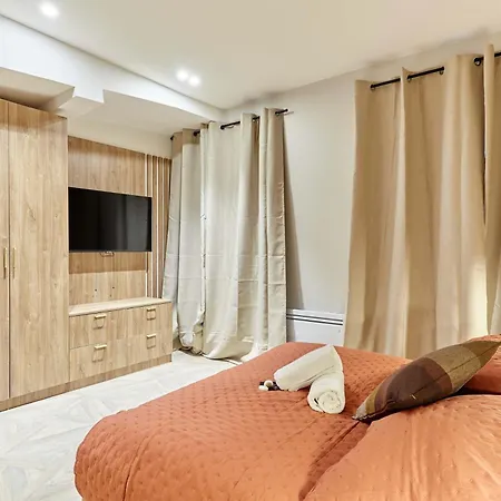 Superb 3-bedroom Flat Near The Moulin Rouge And Montmartre Appartamento
