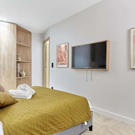 Superb 3-bedroom Flat Near The Moulin Rouge And Montmartre * Parigi
